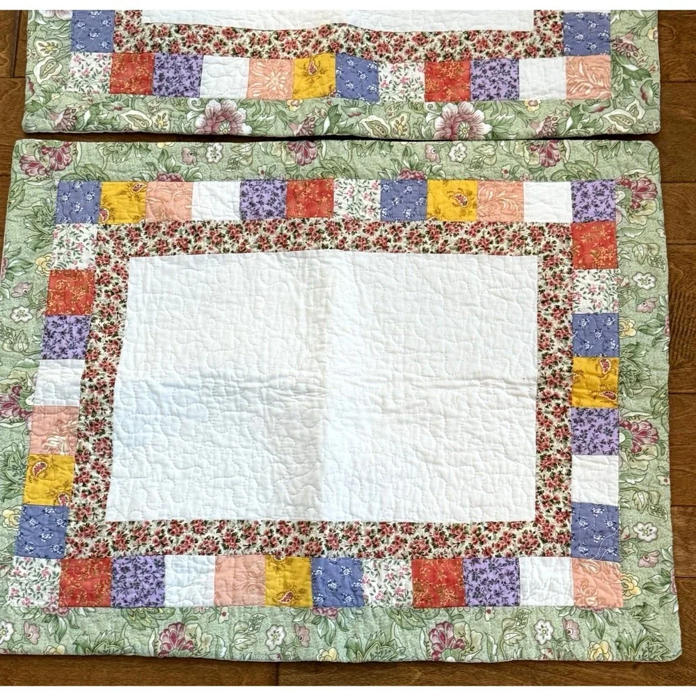 The Unbranded Brand quilted standard
